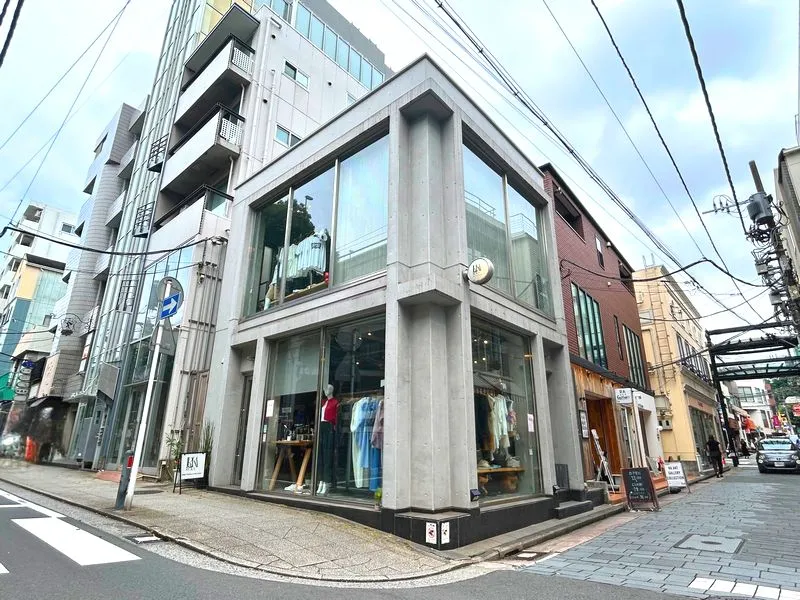 セレクトショップRUKA店内の様子 横浜元町河岸通り会のお店