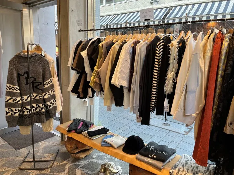 セレクトショップRUKA店内の様子 横浜元町河岸通り会のお店